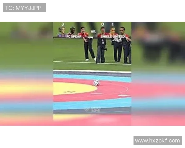 从球场到荧幕揭秘足球球星第一视角体验挑战